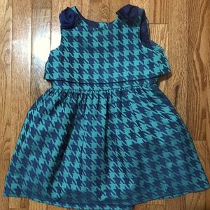 Casual/formal dress size 5Toddler